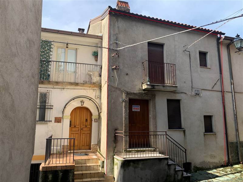 casa indipendente in vendita a Celico