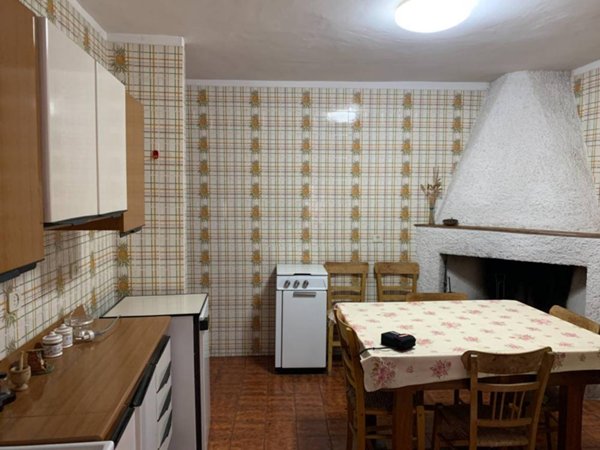 casa indipendente in vendita a Celico