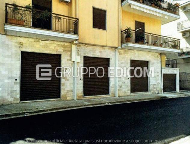 locale commerciale in vendita a Celico
