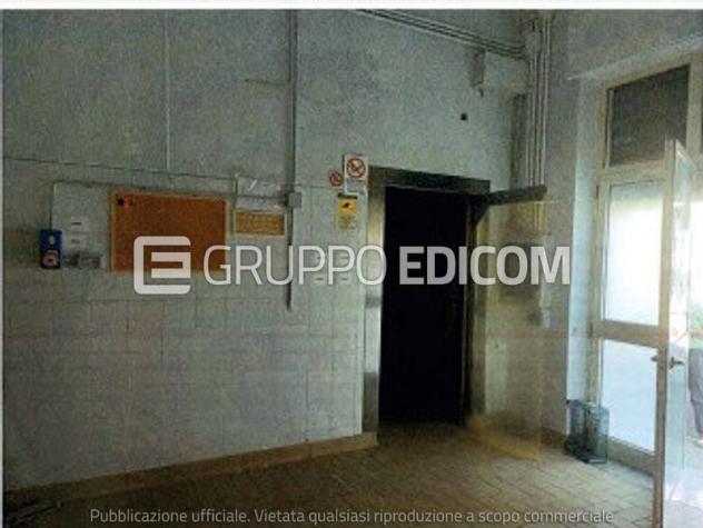 locale commerciale in vendita a Celico