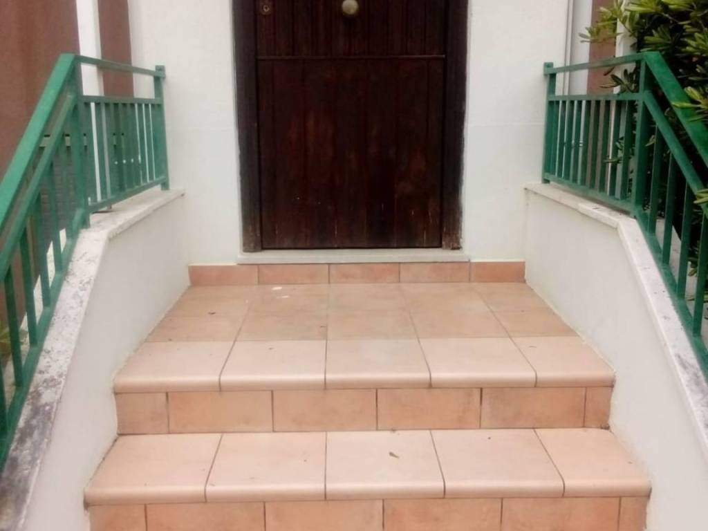 appartamento in vendita a Celico