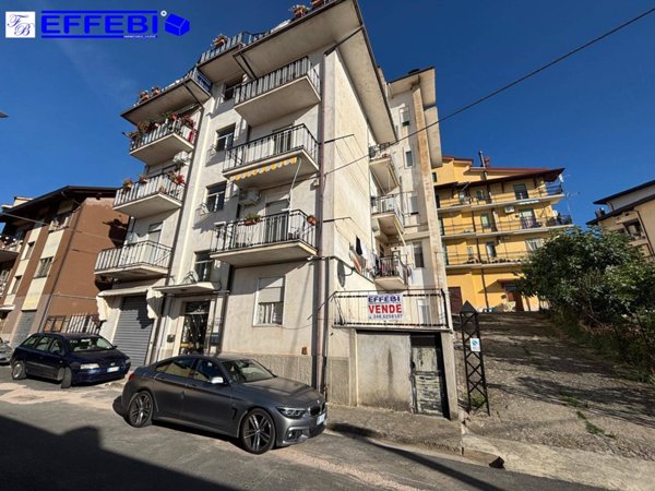 appartamento in vendita a Celico