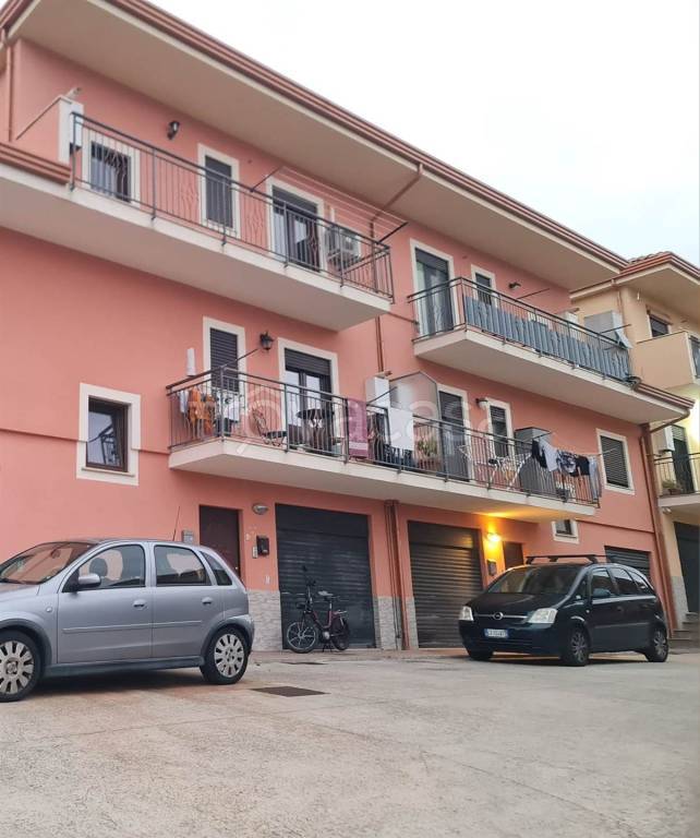 appartamento in vendita a Cerisano