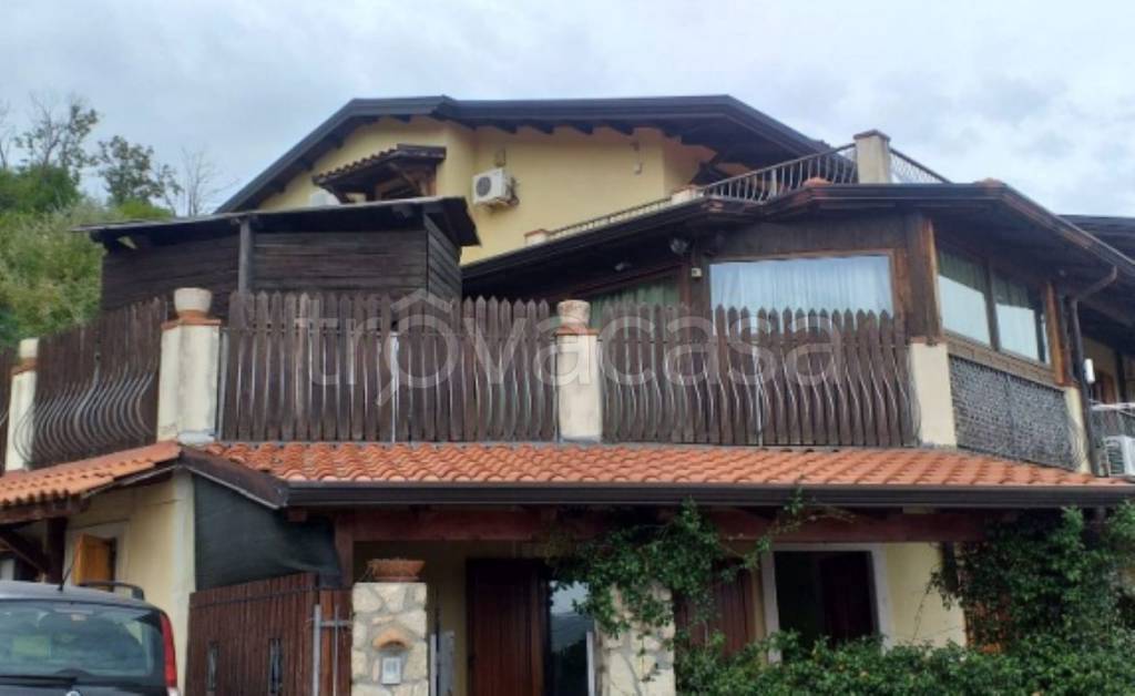 appartamento in vendita a Cerisano