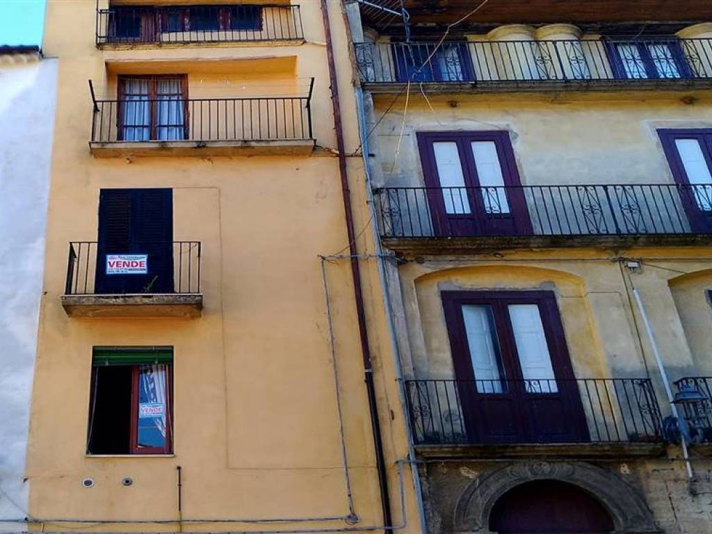 casa indipendente in vendita a Cerisano