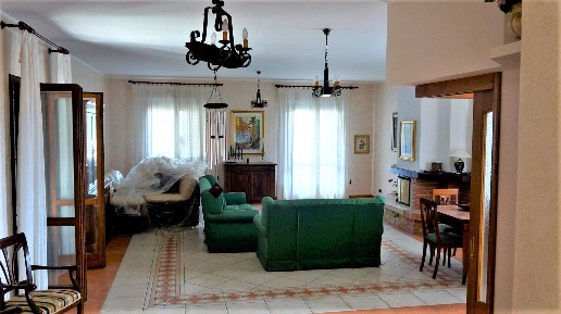 appartamento in vendita a Cerisano