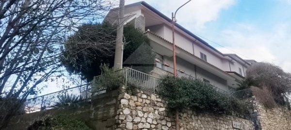 appartamento in vendita a Cerisano