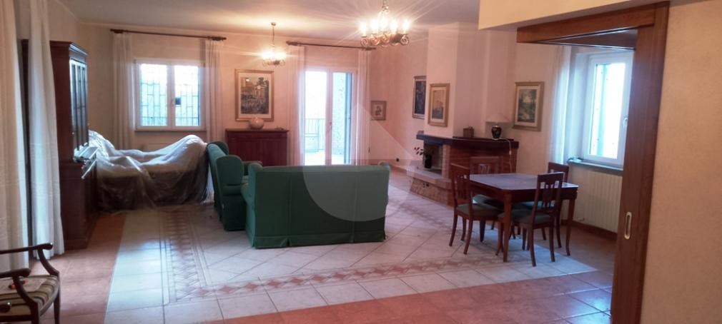 appartamento in vendita a Cerisano