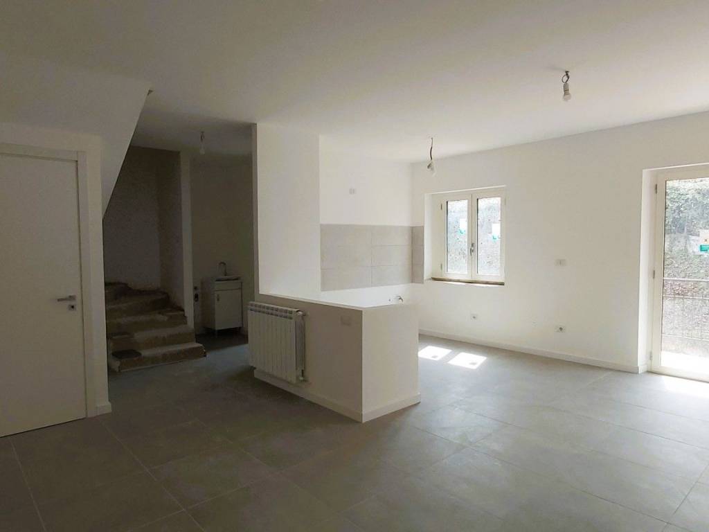 appartamento in vendita a Cerisano