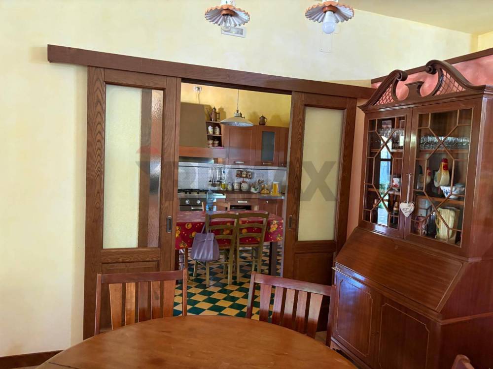 casa indipendente in vendita a Cerisano