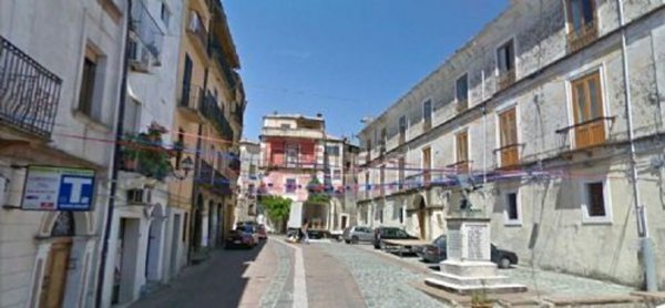 appartamento in vendita a Cerisano in zona Codicina