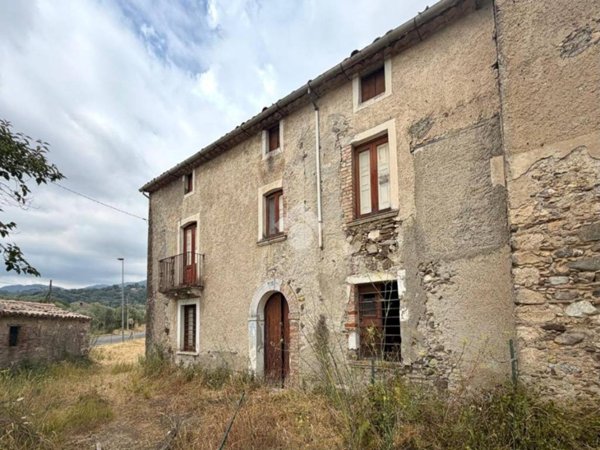 casa indipendente in vendita a Cerisano in zona Pianetto