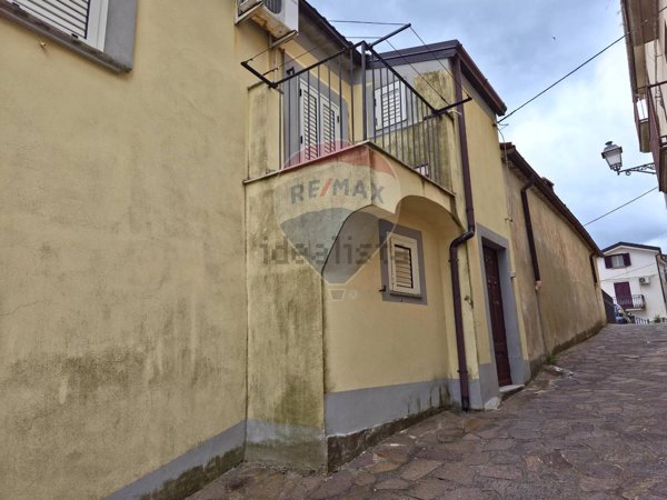 casa indipendente in vendita a Cervicati