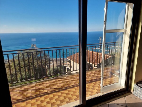 casa indipendente in vendita a Cetraro in zona Santa Lucia