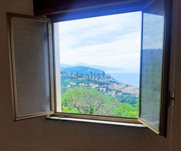 appartamento in vendita a Cetraro in zona Santa Lucia