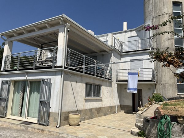 casa indipendente in vendita a Cetraro