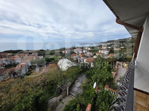 casa indipendente in vendita a Cetraro in zona San Giacomo