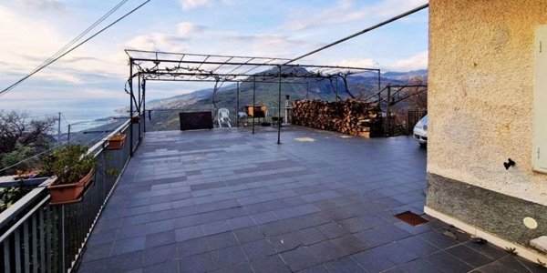 casa indipendente in vendita a Cetraro