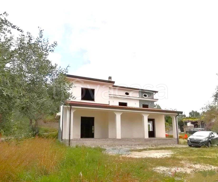 casa indipendente in vendita a Cetraro in zona Santa Lucia