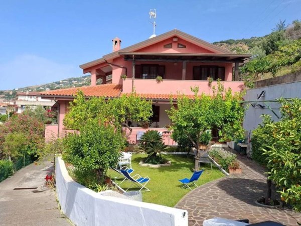 casa indipendente in vendita a Cetraro in zona San Giacomo