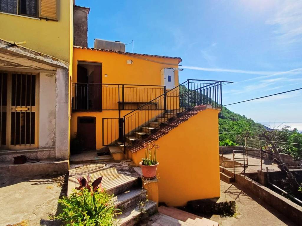 appartamento in vendita a Cetraro in zona Manche