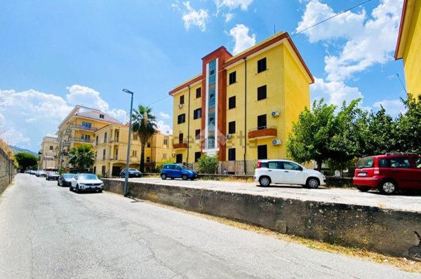 appartamento in vendita a Cetraro in zona Bosco