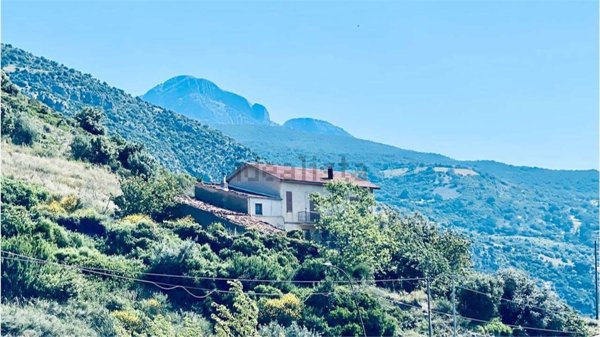 appartamento in vendita a Civita