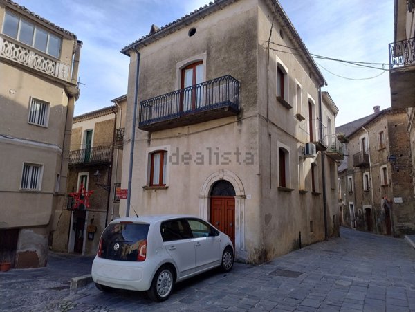 appartamento in vendita a Civita