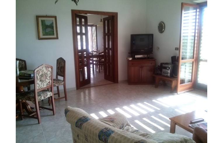 casa indipendente in vendita a Cleto