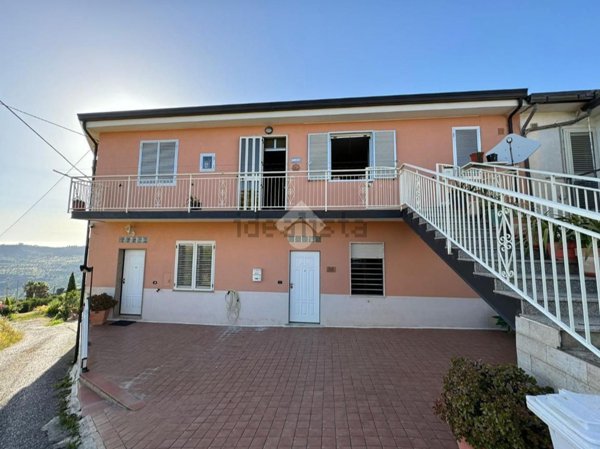appartamento in vendita a Cleto in zona Marina di Savuto