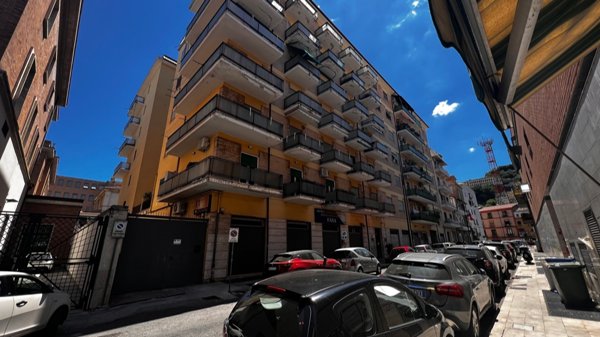 appartamento in vendita a Cosenza in zona Cosenza Vecchia