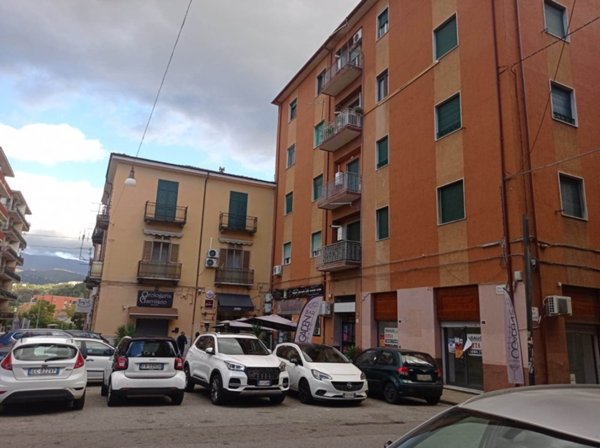 appartamento in vendita a Cosenza in zona Cosenza Vecchia