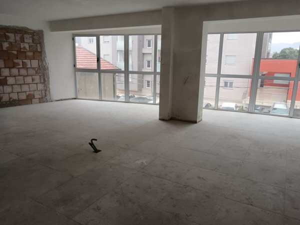 ufficio in vendita a Cosenza in zona Via Popilia