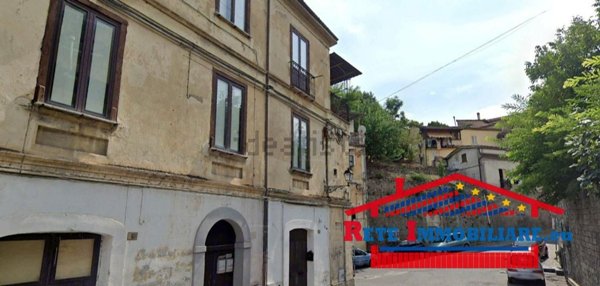 appartamento in vendita a Cosenza in zona Cosenza Vecchia