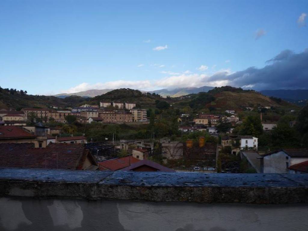 appartamento in vendita a Cosenza in zona Cosenza Vecchia