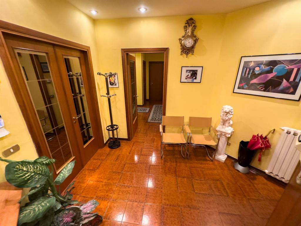 appartamento in vendita a Cosenza in zona Città 2000