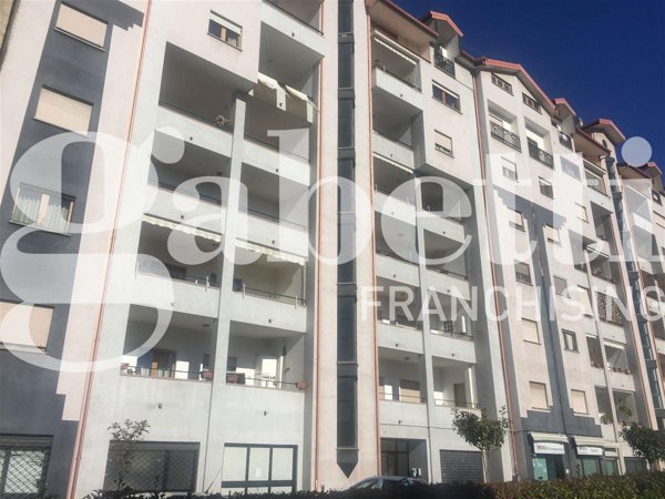 appartamento in vendita a Cosenza in zona Panebianco