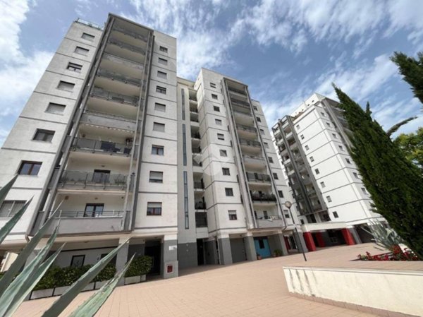 appartamento in vendita a Cosenza in zona Via Popilia