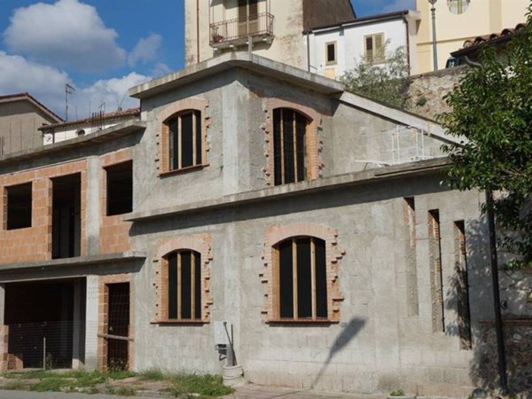 casa indipendente in vendita a Cosenza in zona Donnici