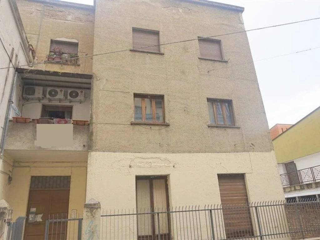 appartamento in vendita a Cosenza in zona Cosenza Vecchia