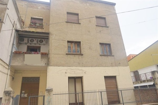 appartamento in vendita a Cosenza in zona Cosenza Vecchia