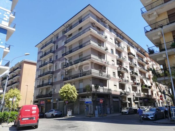 appartamento in vendita a Cosenza in zona Cosenza Vecchia