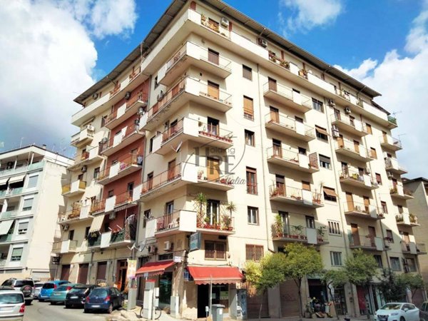 appartamento in vendita a Cosenza in zona Città 2000