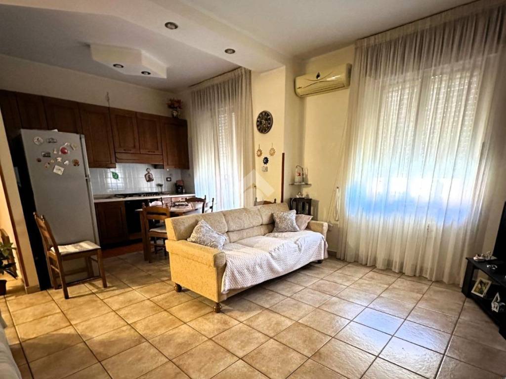 appartamento in vendita a Cosenza in zona Città 2000