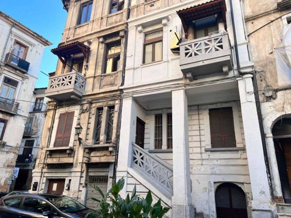 appartamento in vendita a Cosenza in zona Cosenza Vecchia