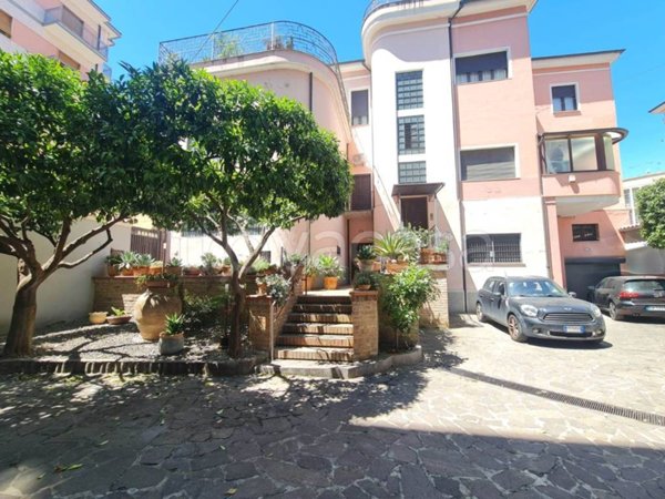 quadrivano in vendita a Cosenza in zona Cosenza Vecchia