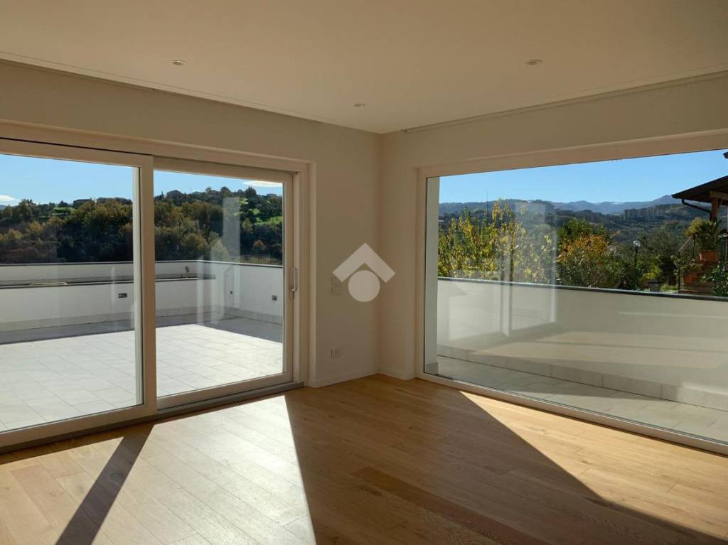 appartamento in vendita a Cosenza