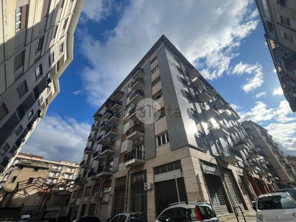 appartamento in vendita a Cosenza in zona Cosenza Vecchia