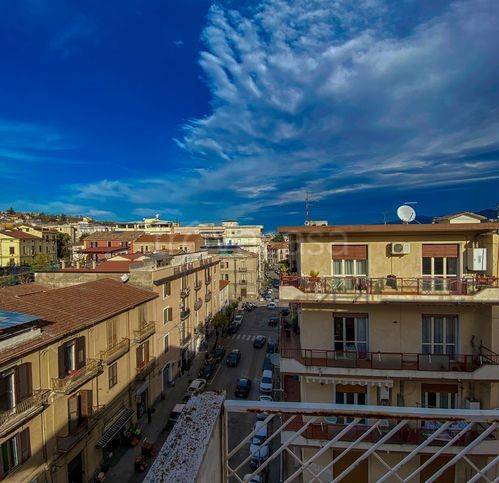 appartamento in vendita a Cosenza in zona Cosenza Vecchia