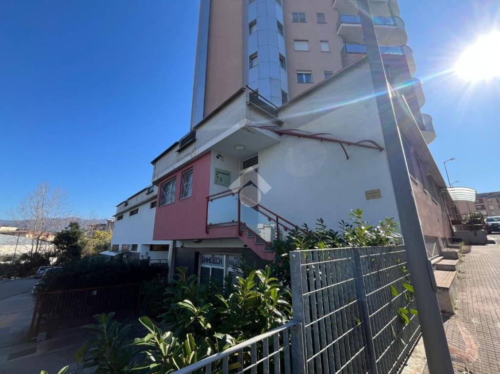 appartamento in vendita a Cosenza in zona Panebianco